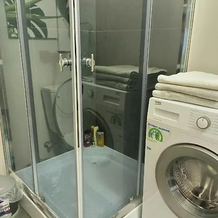 In Bozdosh Estate
