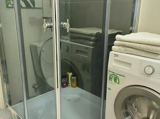 In Bozdosh Estate